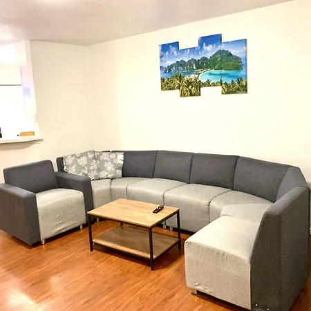 Private Rooms Near I-30 Mesquite